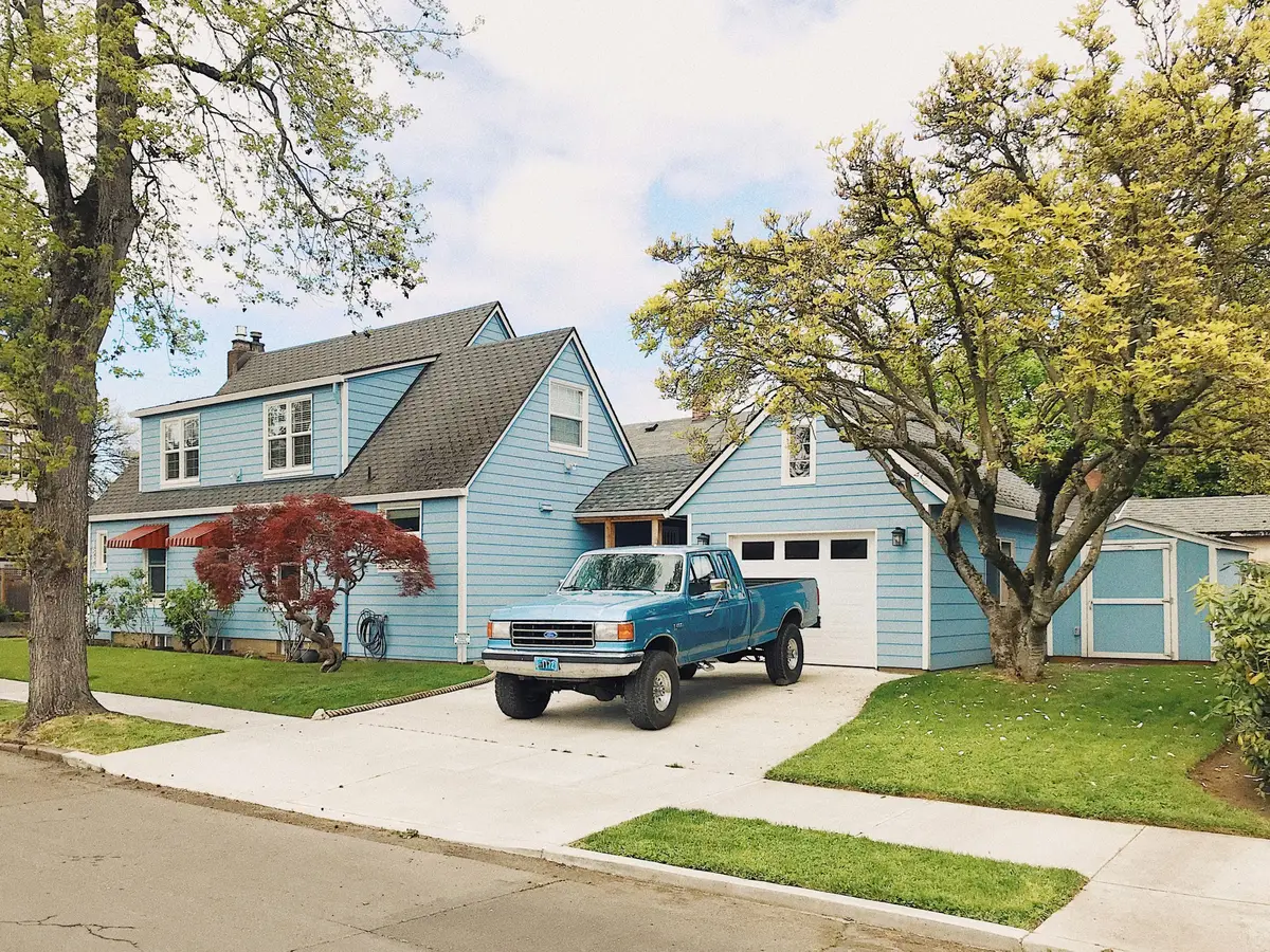 Classic suburban home like many we service across Franklin, OH