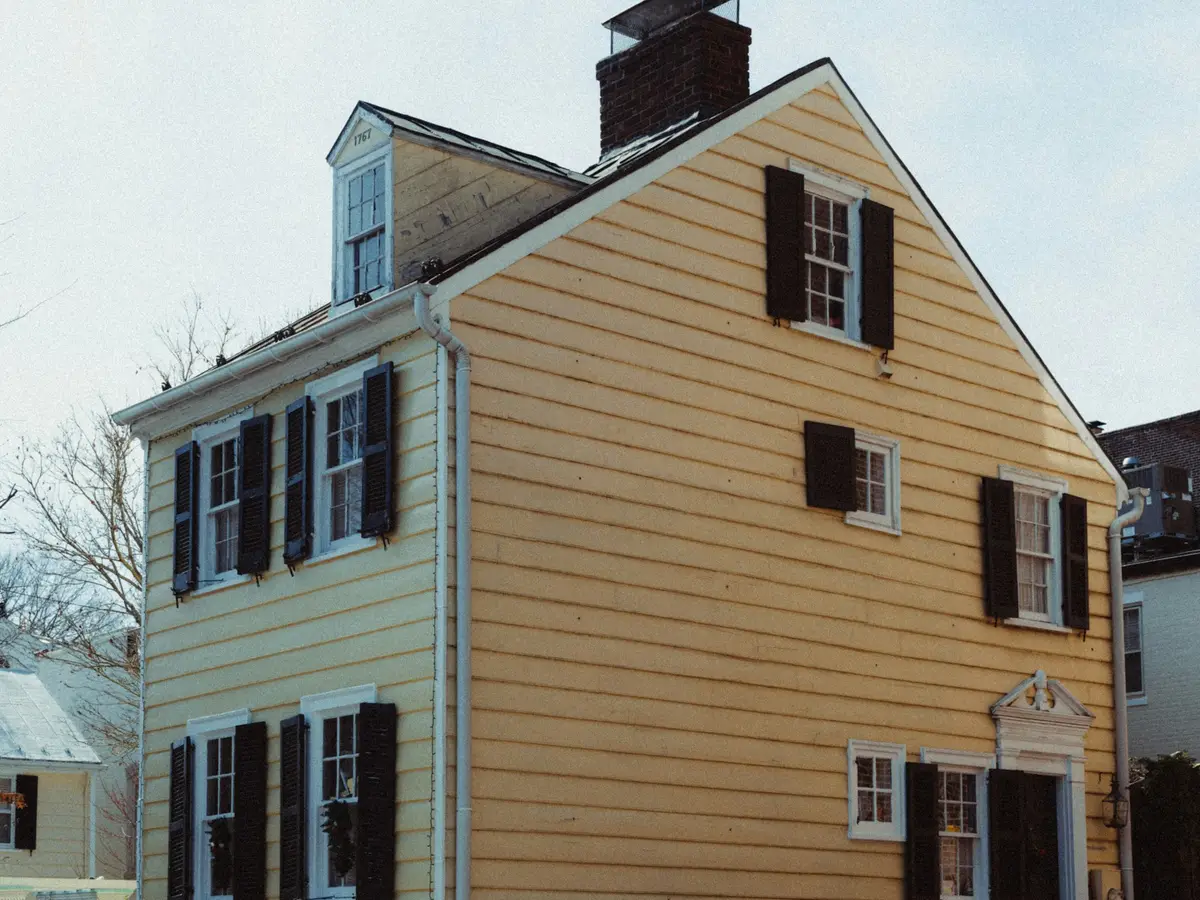 Historic yellow colonial like the older homes near downtown Lebanon